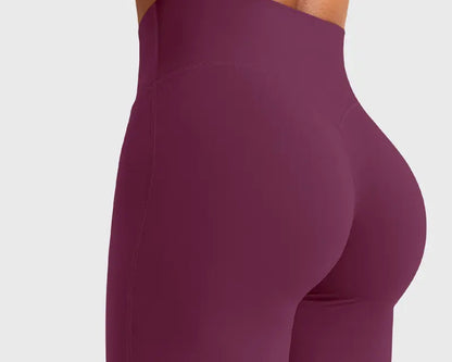 Sculpted Look. Straight-Leg Comfort. Zero Effort.