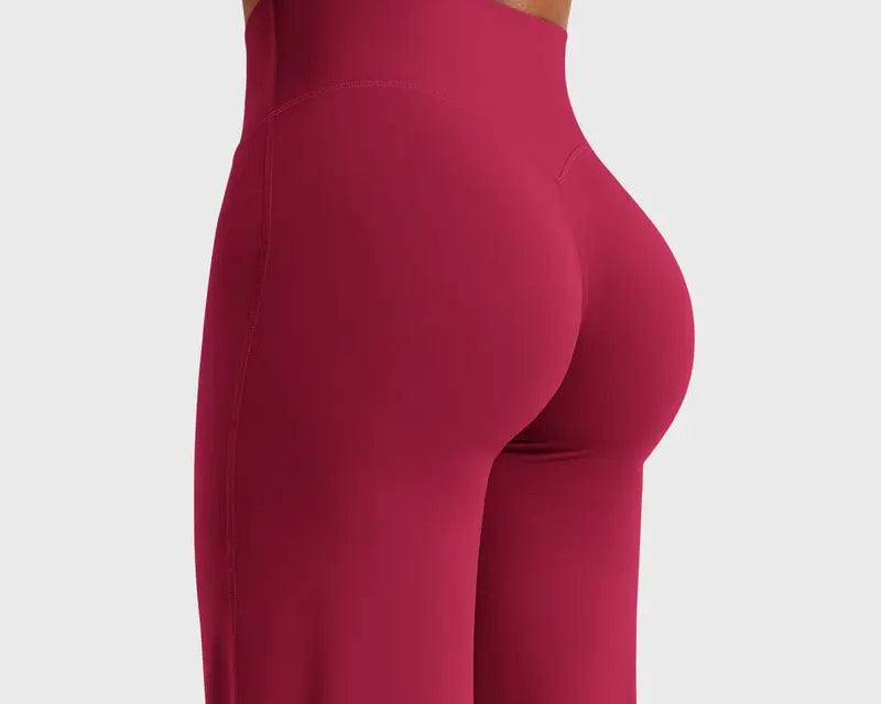 Sculpted Look. Straight-Leg Comfort. Zero Effort.